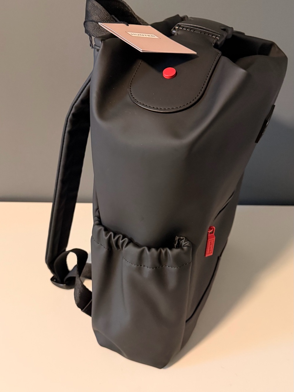 NWT - Hunter Black Top Clip Backpack - Water Resistant - Picture 6 of 11